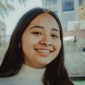 Meet your Posher, Tina